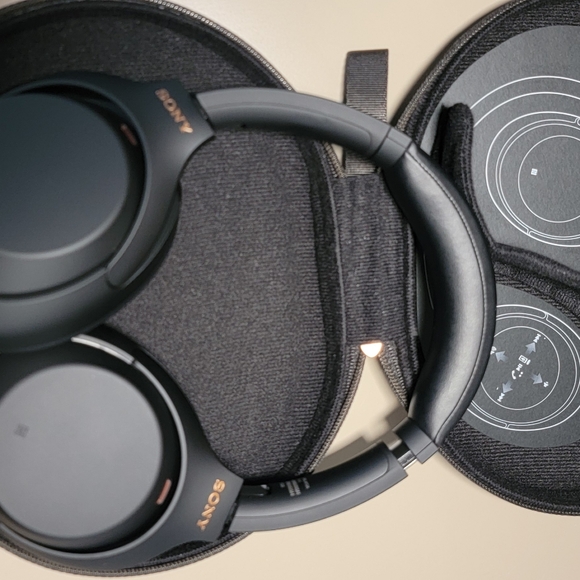 Sony WH-1000XM4 Headphones Open Box - Picture 12 of 12